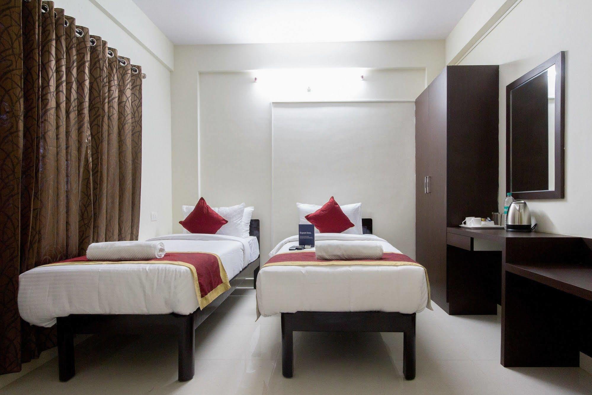Fabhotel Rms Comforts - Nr Yeshwantpur Railway Station Bangalore Bagian luar foto